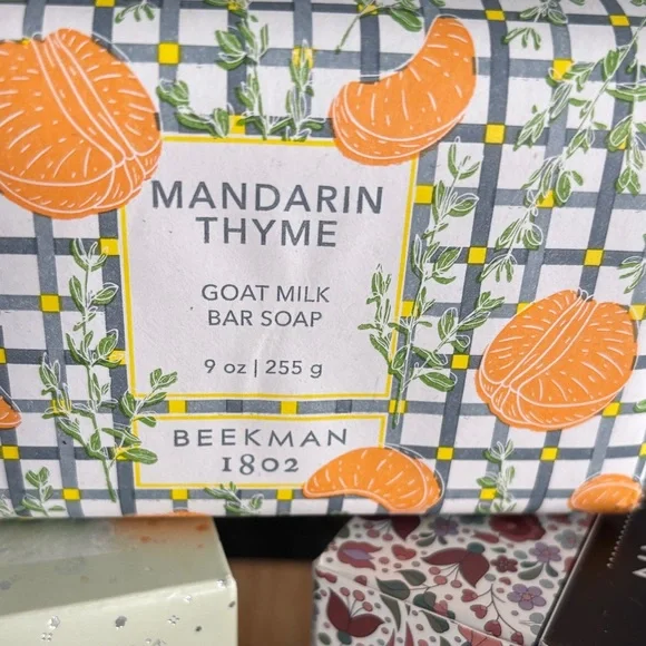 Beekman 1802 Mandarin Thyme Goat Milk Bar Soap and Body Cream Set - Picture 4 of 4